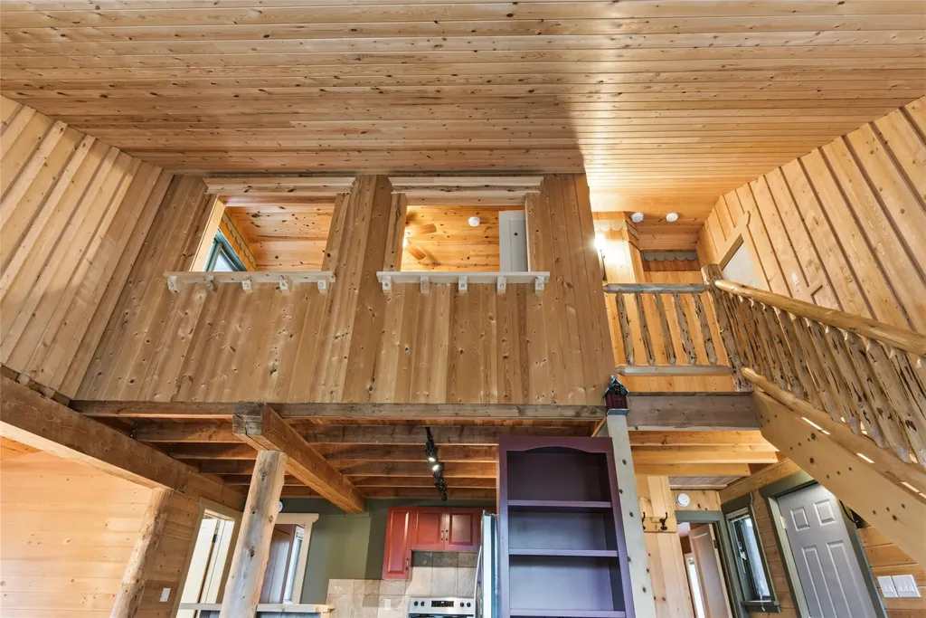 39 Park Lane Rexford MT 59930