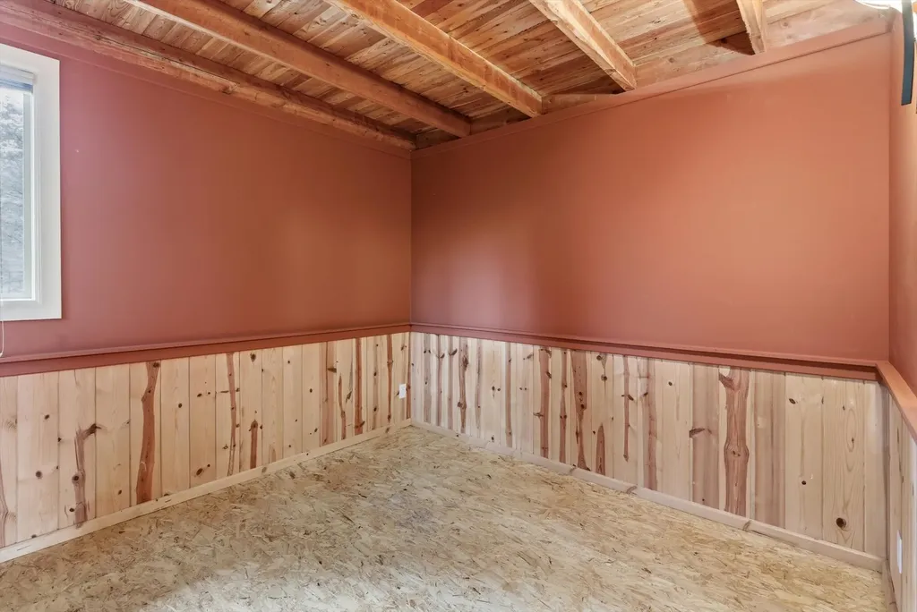 39 Park Lane Rexford MT 59930