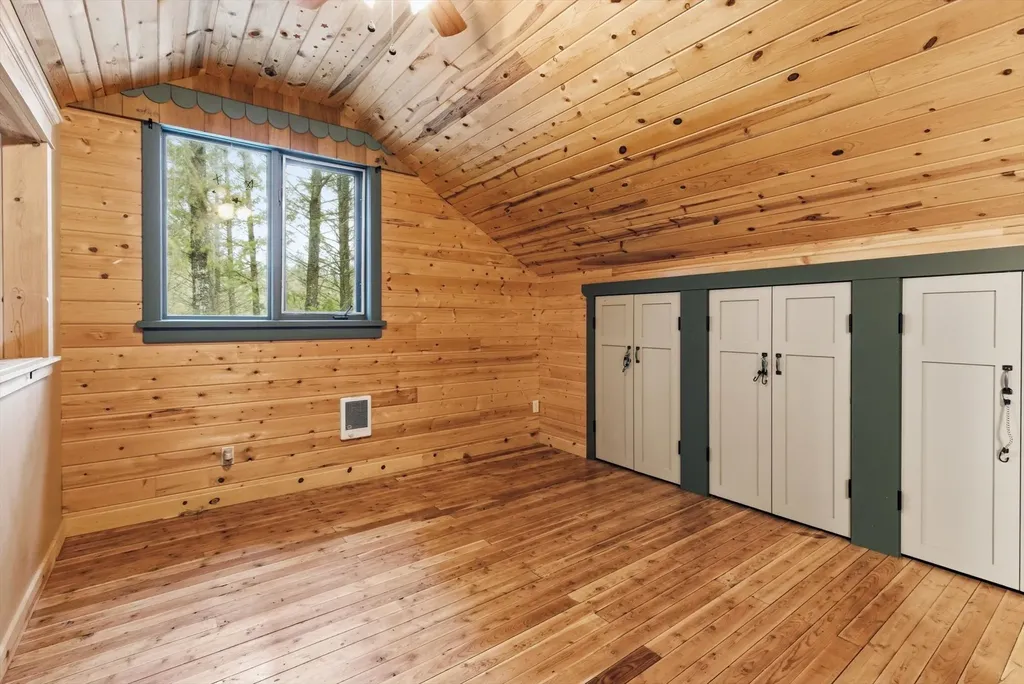 39 Park Lane Rexford MT 59930