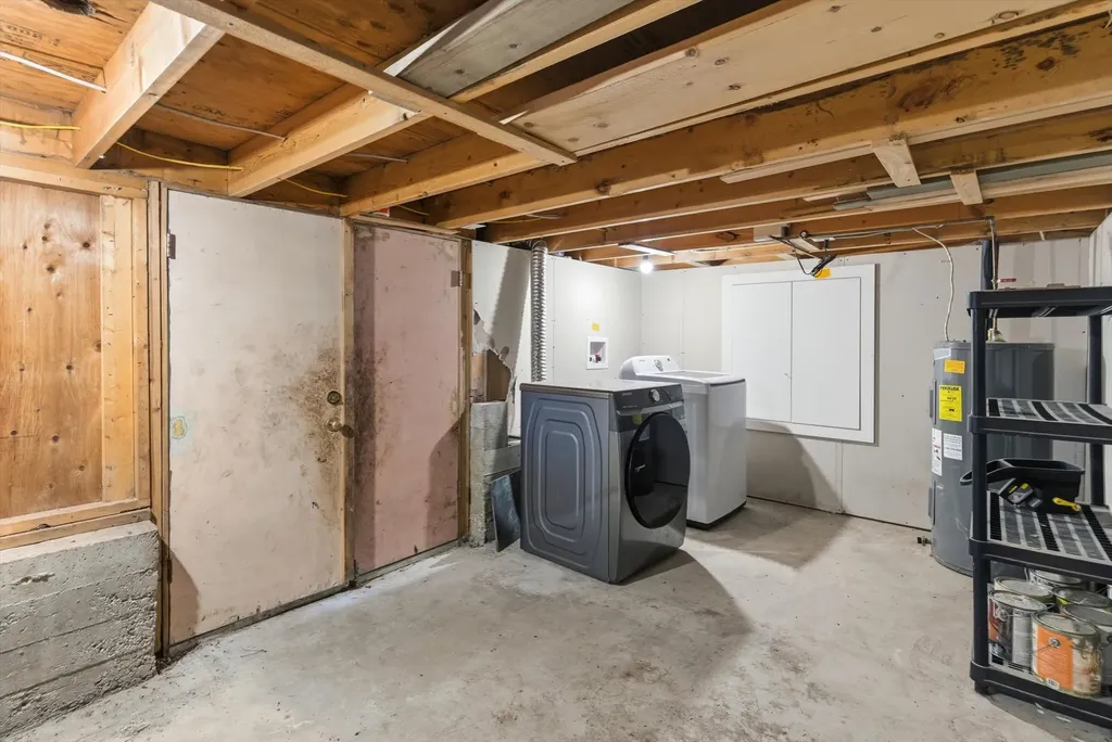 39 Park Lane Rexford MT 59930