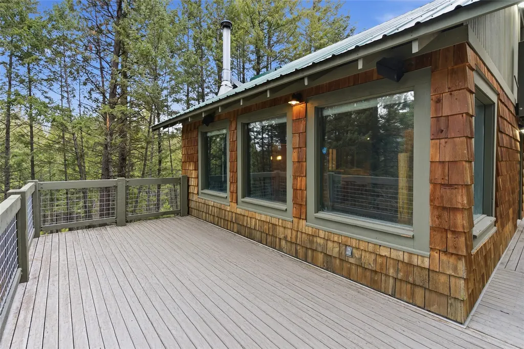 39 Park Lane Rexford MT 59930