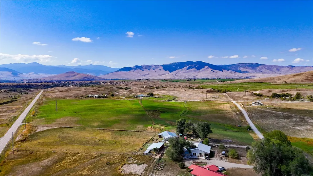 Nhn Gallagher Lane Charlo MT 59824
