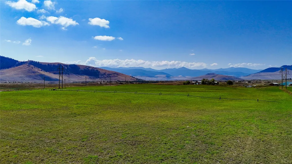 Nhn Gallagher Lane Charlo MT 59824