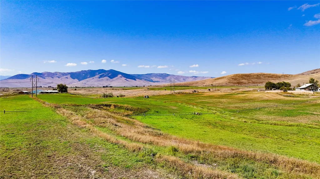 Nhn Gallagher Lane Charlo MT 59824