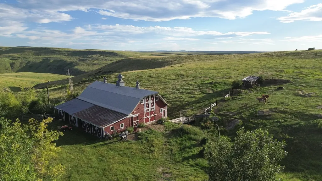 1128 Mccoy Road Belt MT 59412