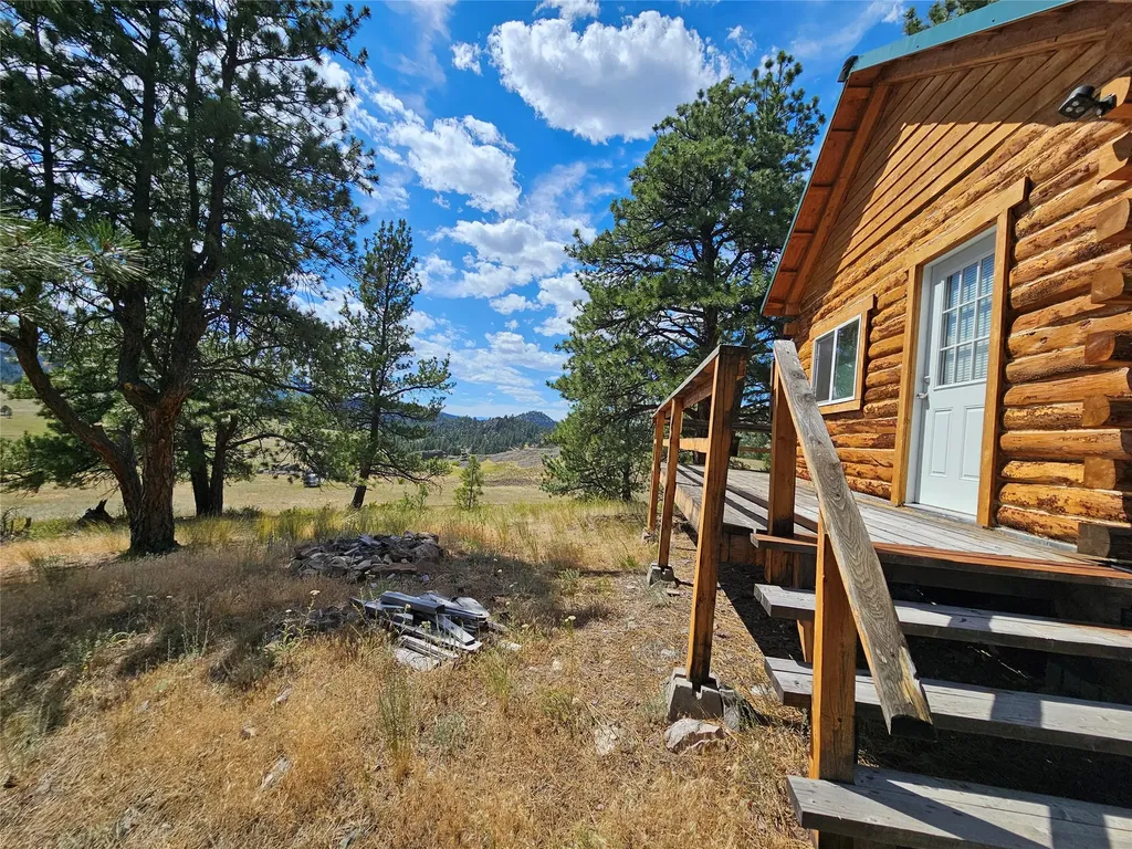 Nhn Upper Sawmill Creek Road Cascade MT 59421