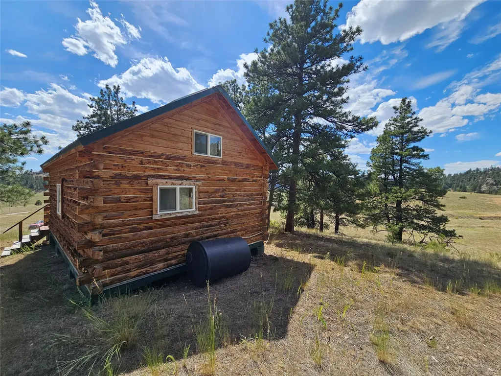 Nhn Upper Sawmill Creek Road Cascade MT 59421