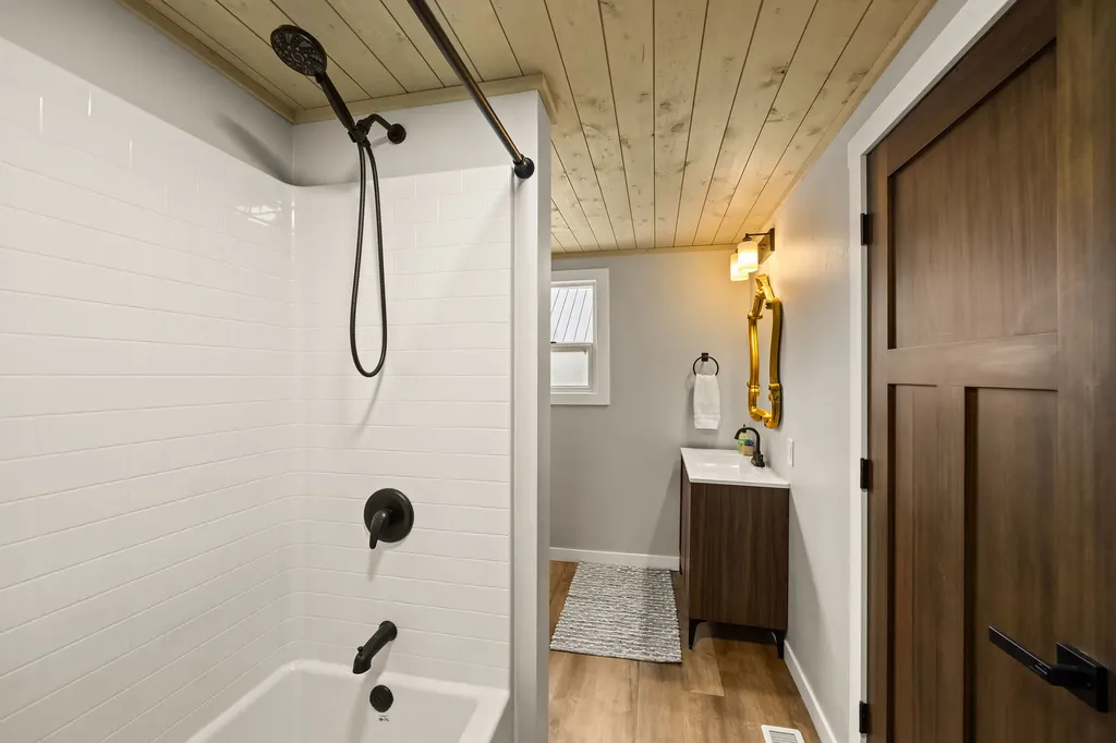704 O'brien Avenue Whitefish MT 59937