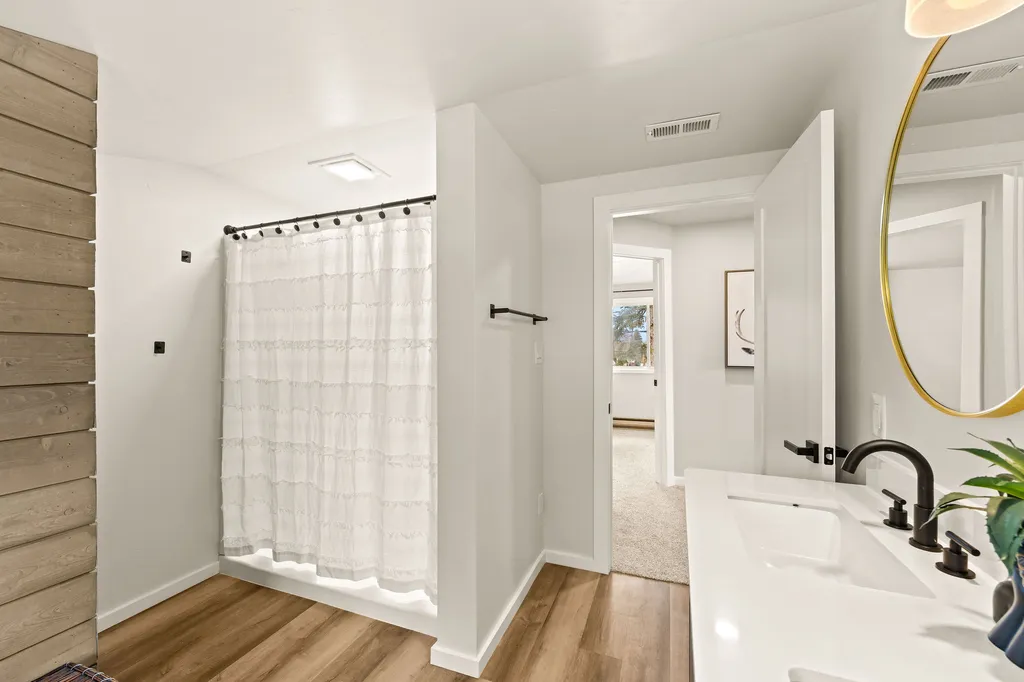 704 O'brien Avenue Whitefish MT 59937