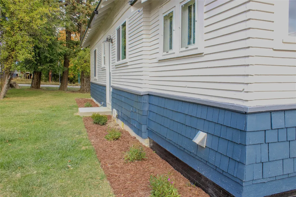 704 O'brien Avenue Whitefish MT 59937