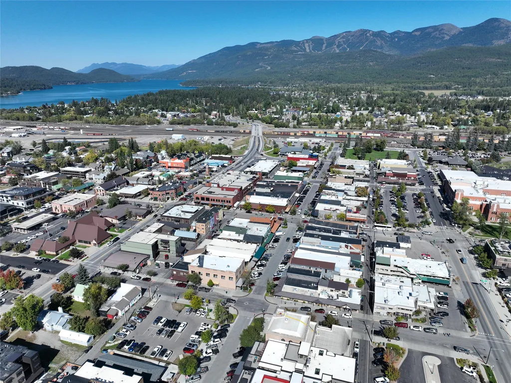 704 O'brien Avenue Whitefish MT 59937