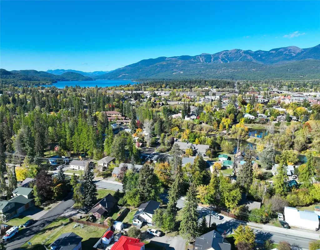 704 O'brien Avenue Whitefish MT 59937