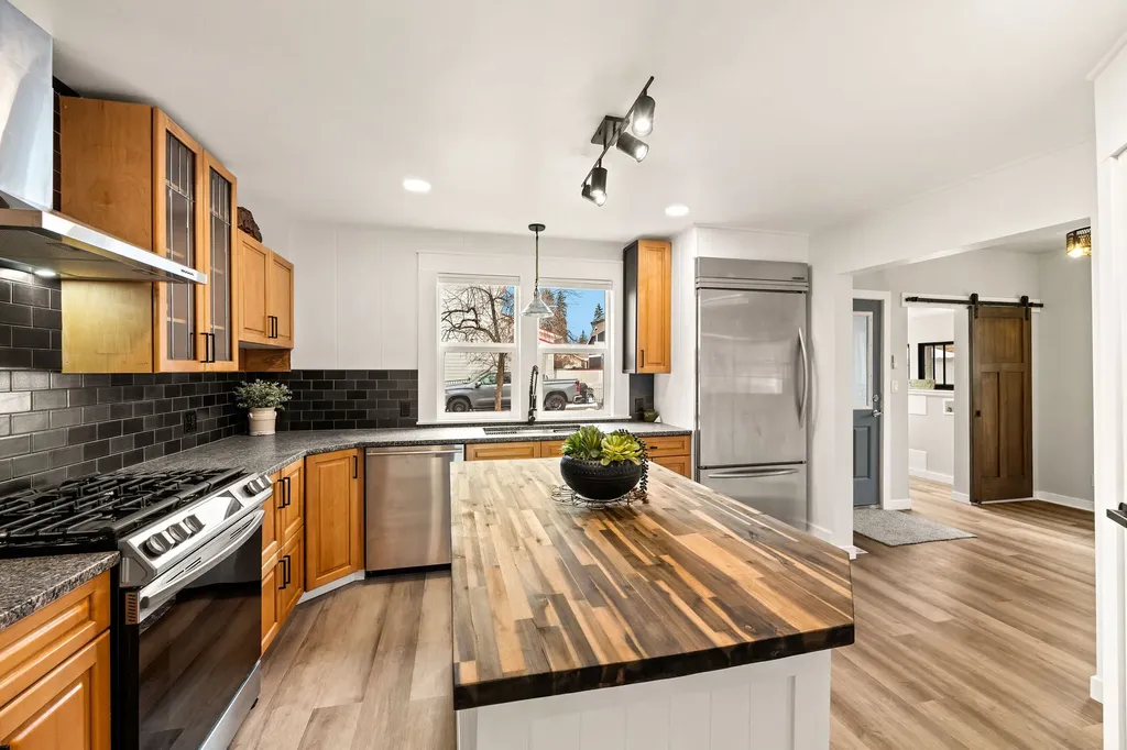 704 O'brien Avenue Whitefish MT 59937