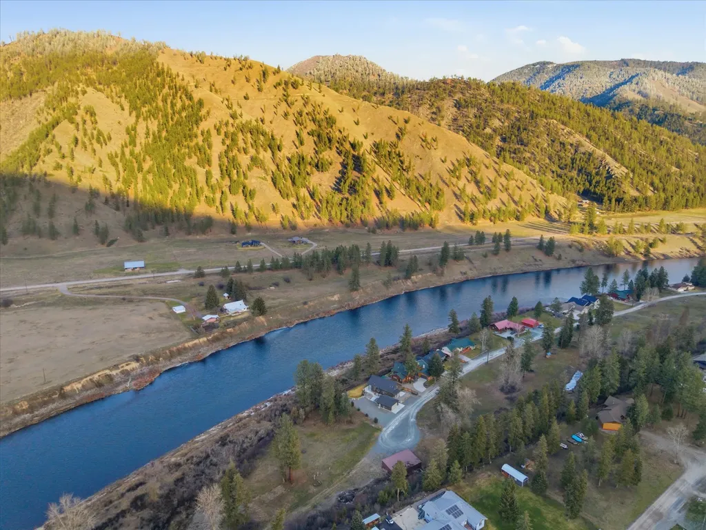348 Clark Fork Drive Superior MT 59872