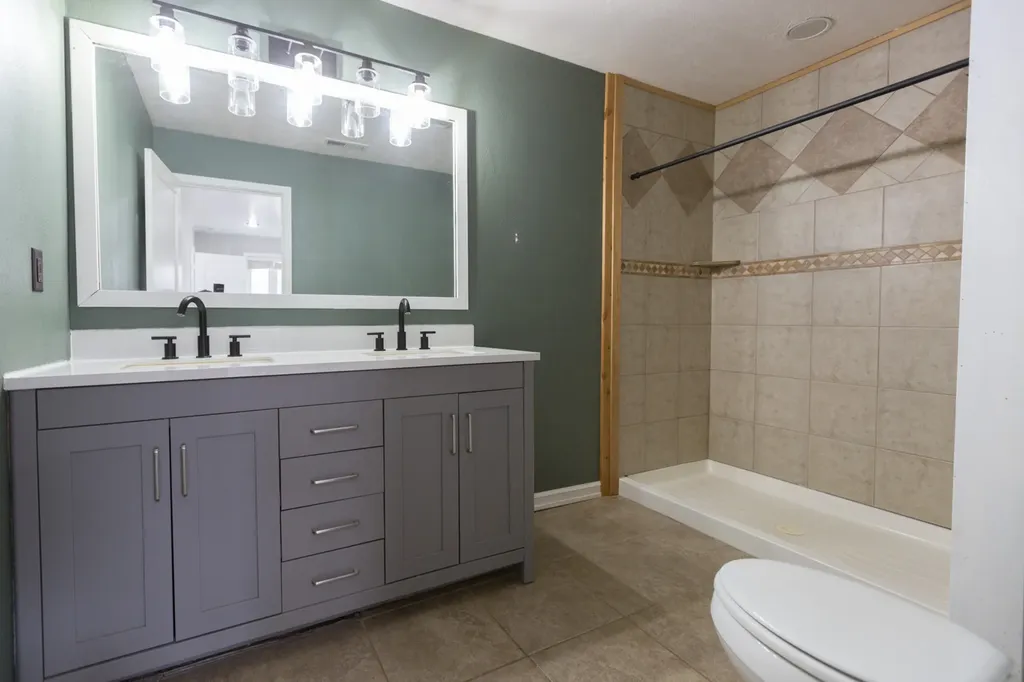 318 Cooper Lane Hamilton MT 59840