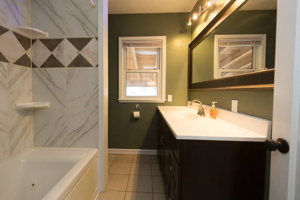 318 Cooper Lane Hamilton MT 59840