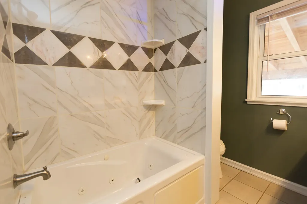 318 Cooper Lane Hamilton MT 59840
