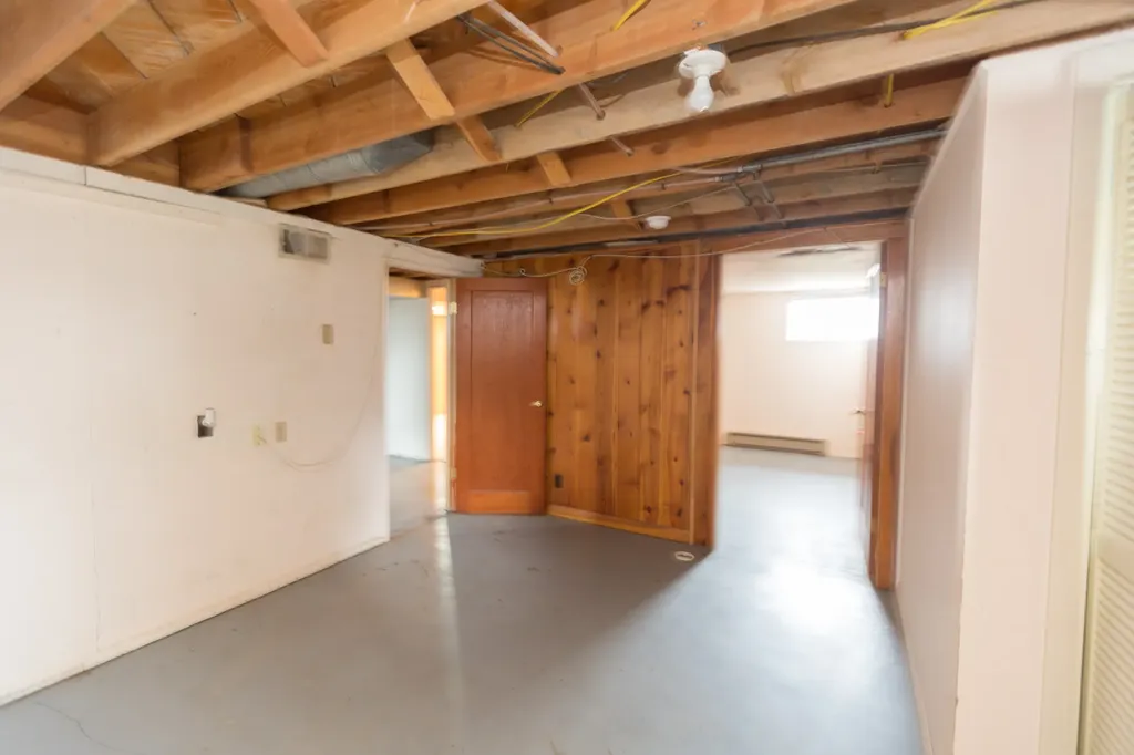 318 Cooper Lane Hamilton MT 59840