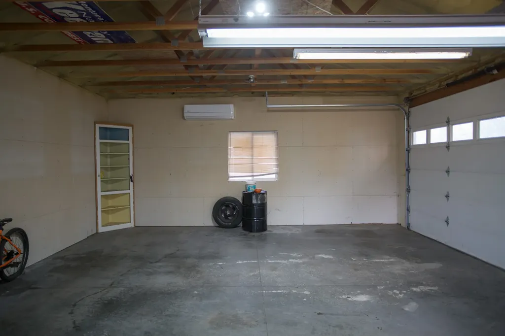 318 Cooper Lane Hamilton MT 59840