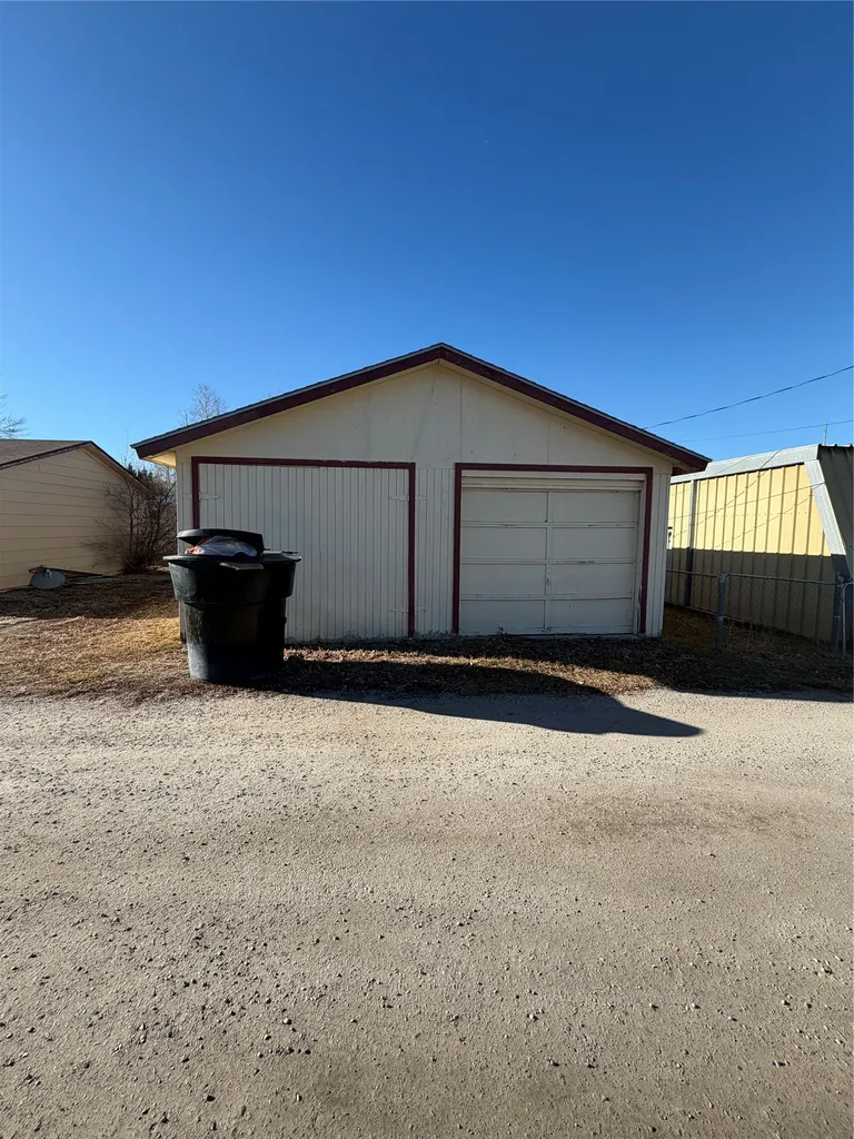 112 N Pine Street Townsend MT 59644