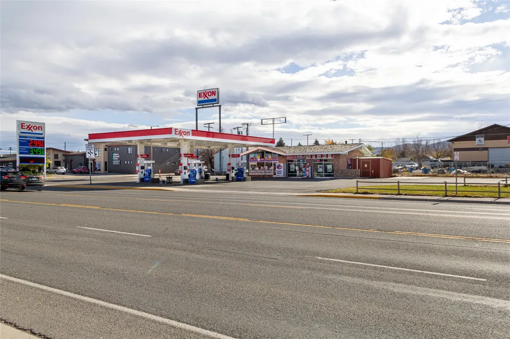 1721 Cedar Street Helena MT 59601