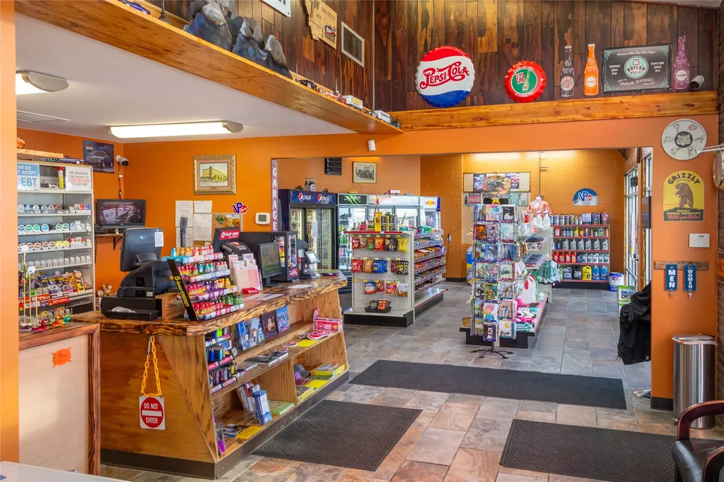 1721 Cedar Street Helena MT 59601