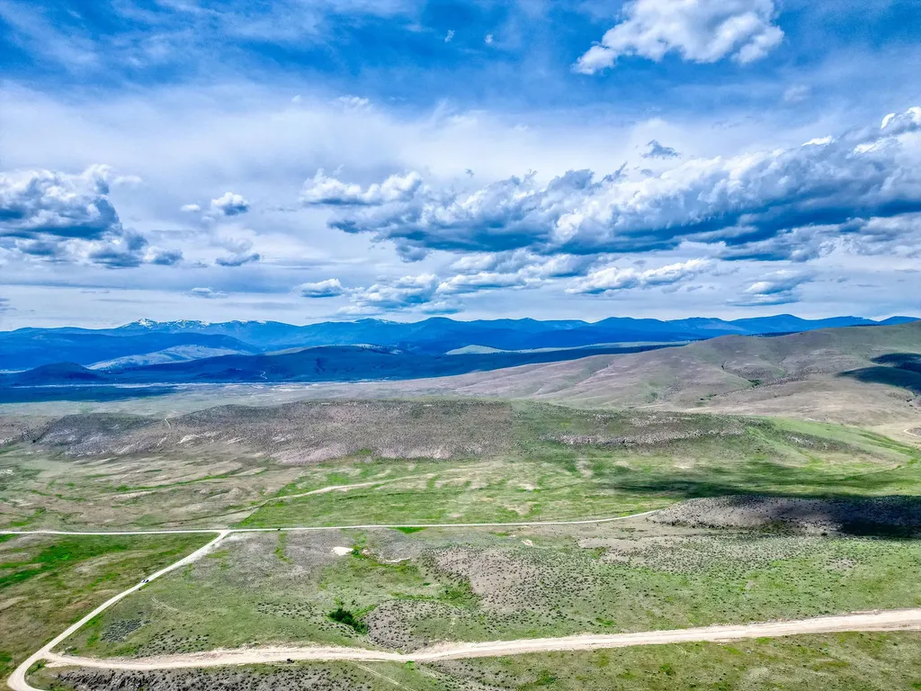 7800 Browns Meadow Road Niarada MT 59845