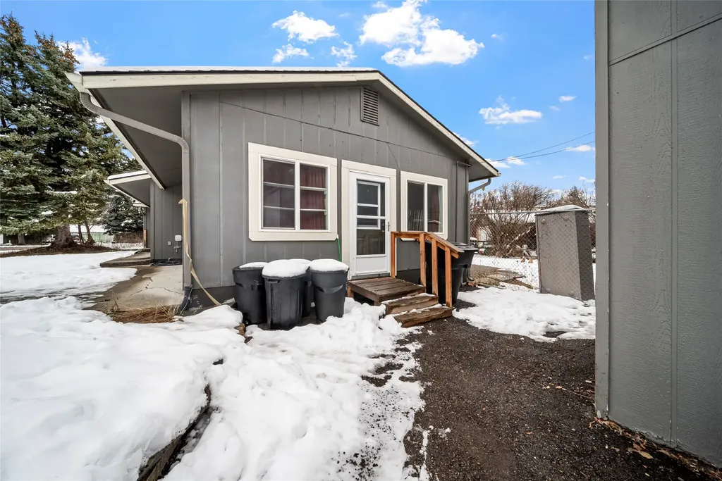 1545 Lehi Lane Kalispell MT 59901