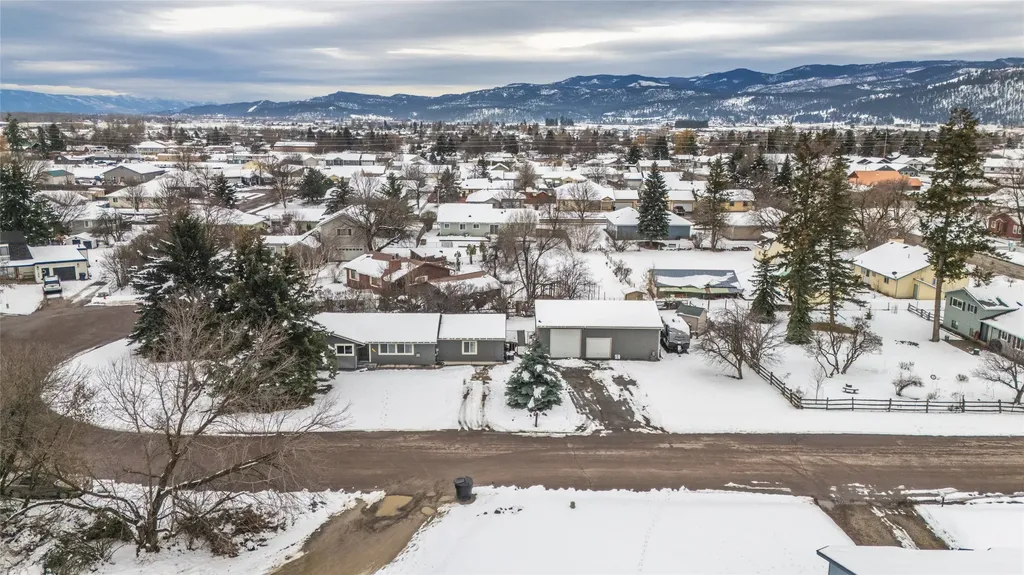 1545 Lehi Lane Kalispell MT 59901