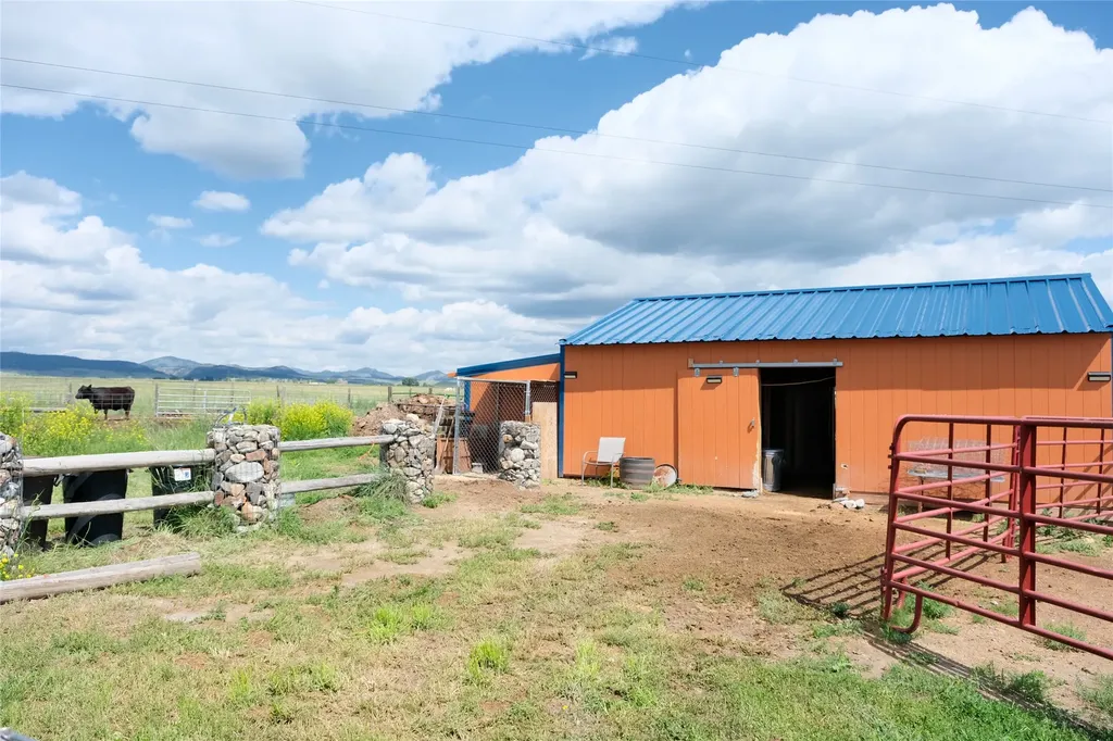 1551 Jackrabbit Lane Whitehall MT 59759