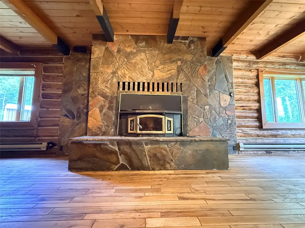 6599 Mt Highway 200 Plains MT 59859