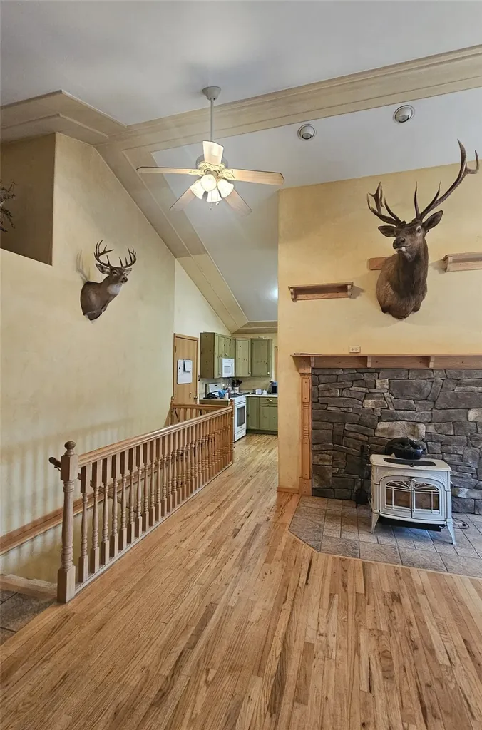 3725 Stonewall Creek Road Lincoln MT 59639
