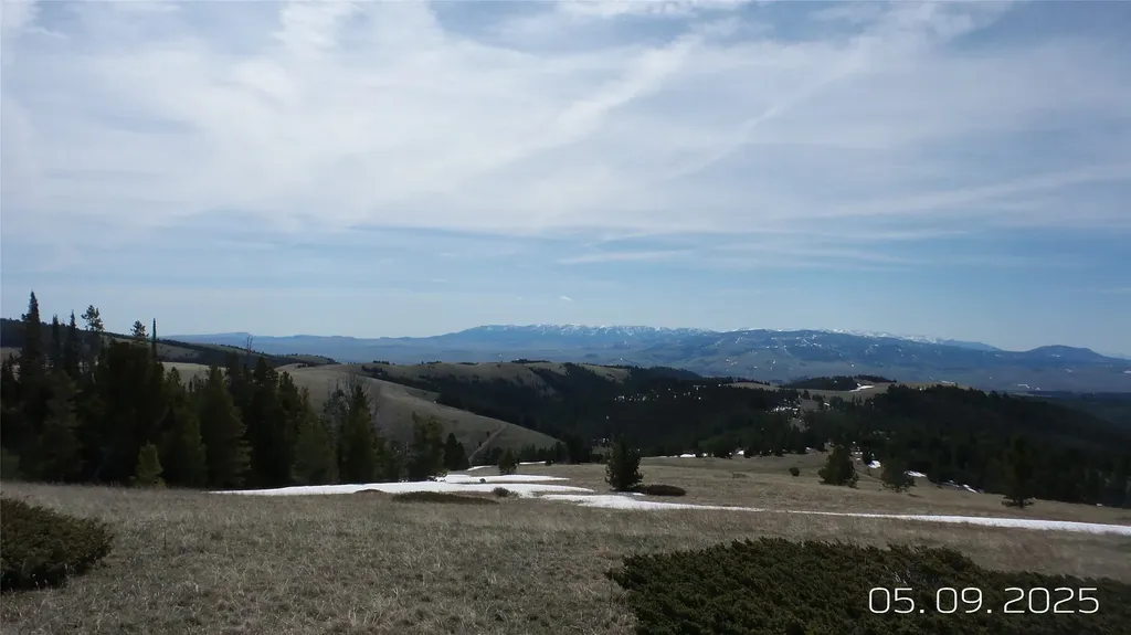 Hidden Treasure Section 01 White Sulphur Springs MT 59645