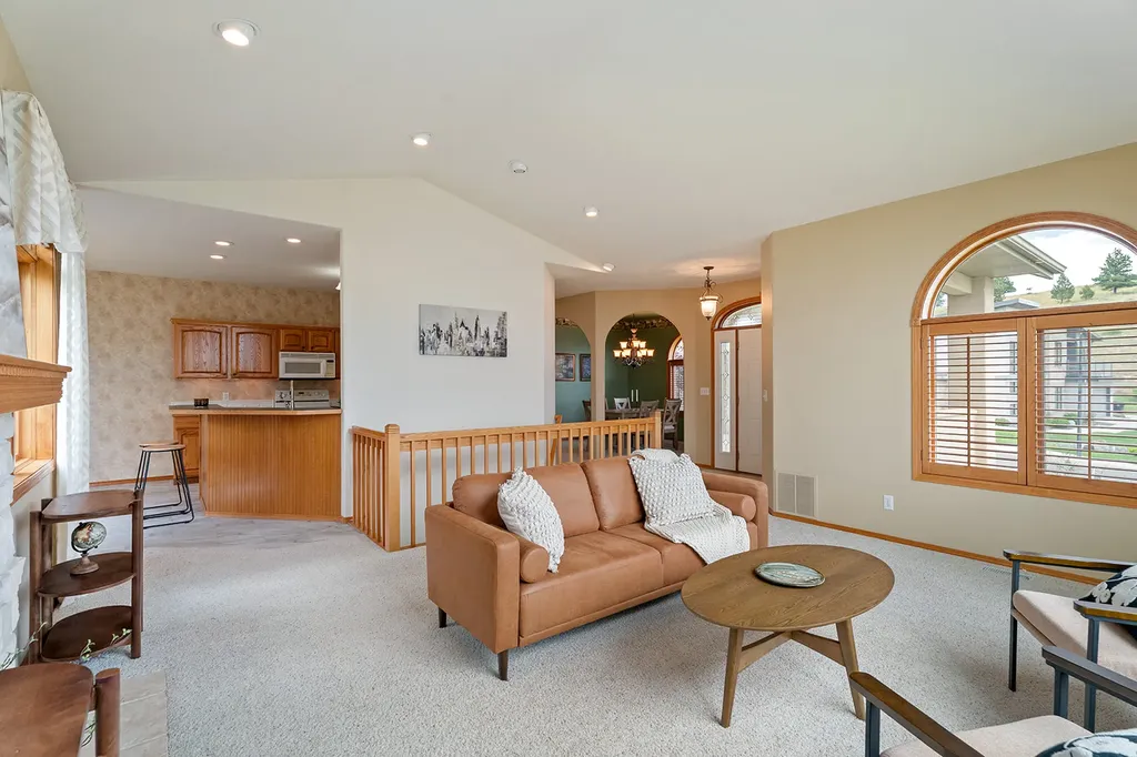 33 Carriage Lane Helena MT 59601