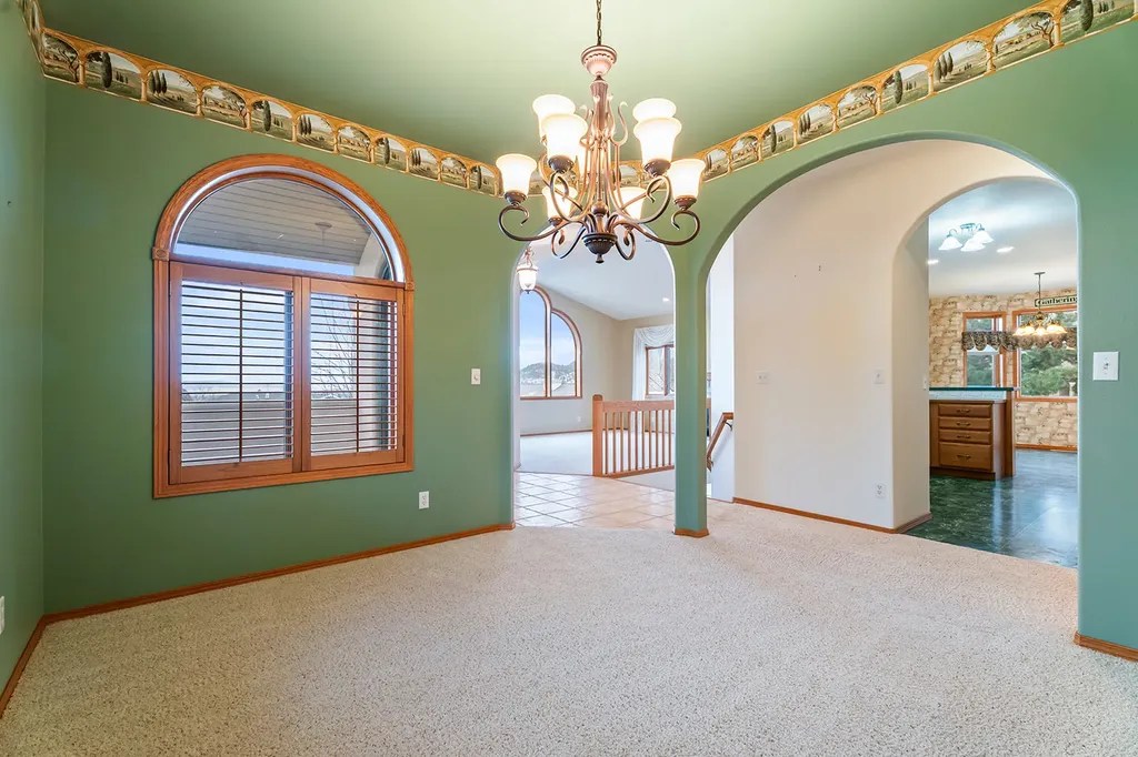 33 Carriage Lane Helena MT 59601