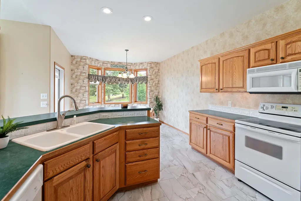 33 Carriage Lane Helena MT 59601
