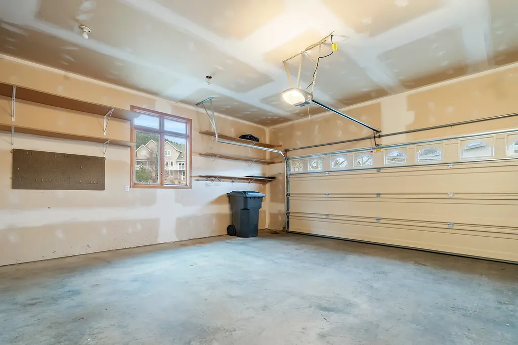 33 Carriage Lane Helena MT 59601