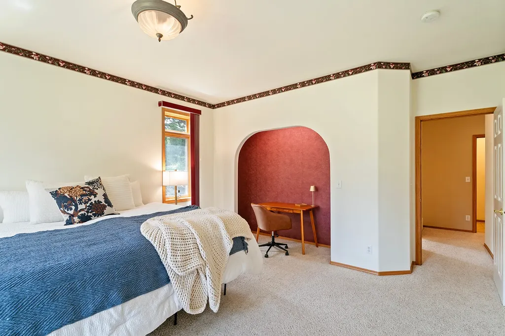 33 Carriage Lane Helena MT 59601