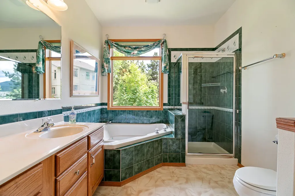 33 Carriage Lane Helena MT 59601