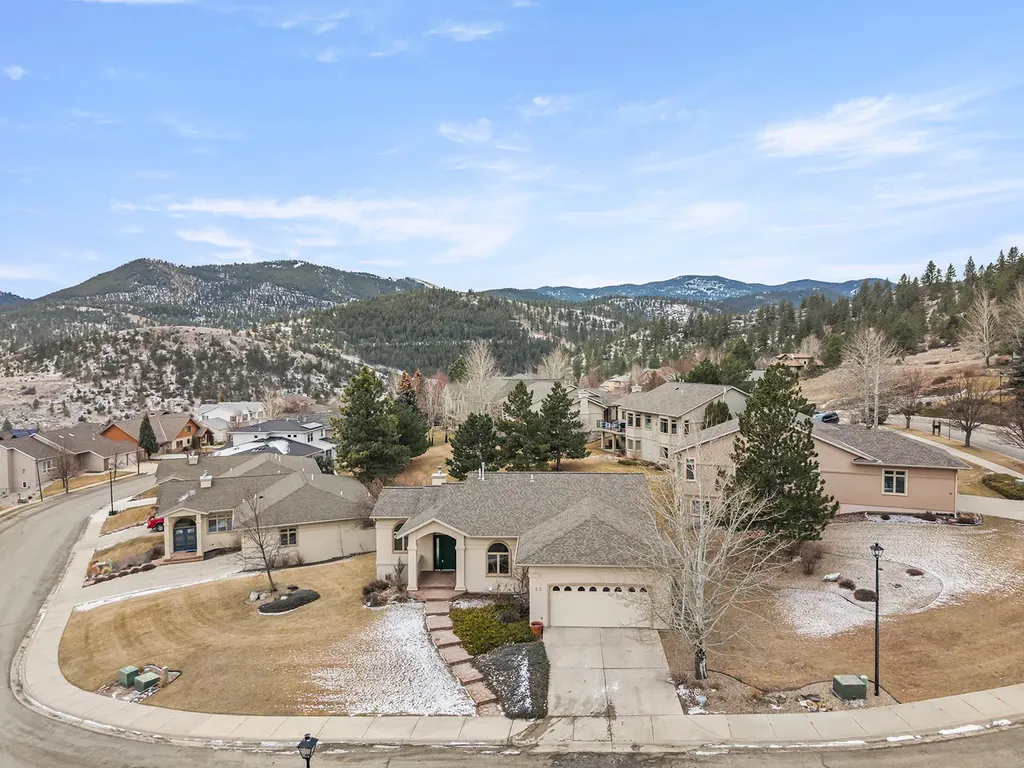 33 Carriage Lane Helena MT 59601
