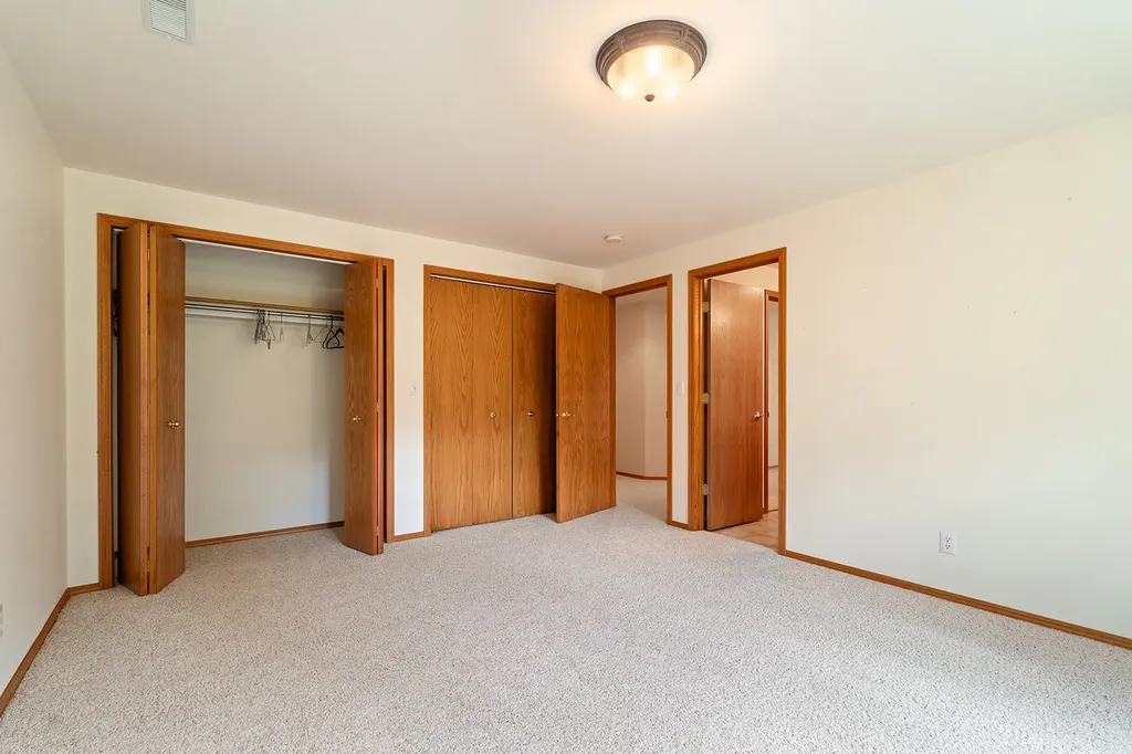 33 Carriage Lane Helena MT 59601