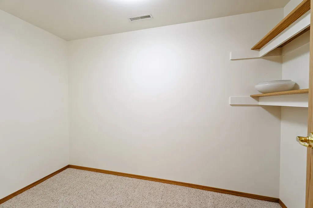 33 Carriage Lane Helena MT 59601