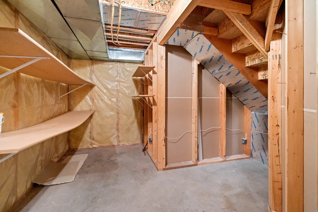 33 Carriage Lane Helena MT 59601