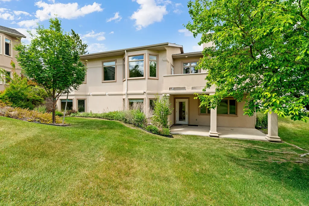 33 Carriage Lane Helena MT 59601