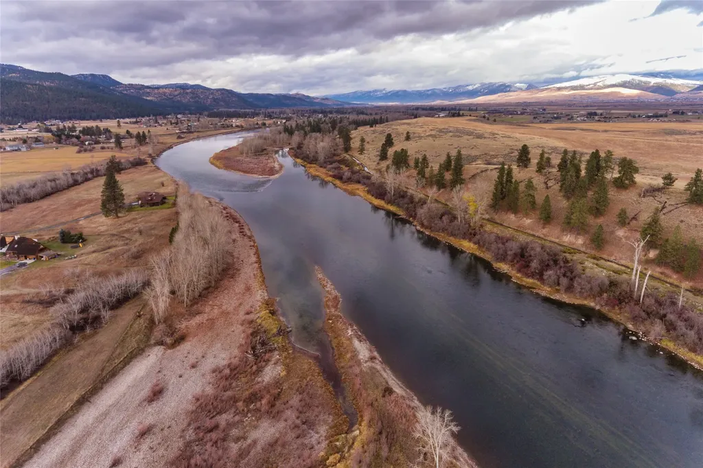 9495 Royal Coachman Drive Missoula MT 59808