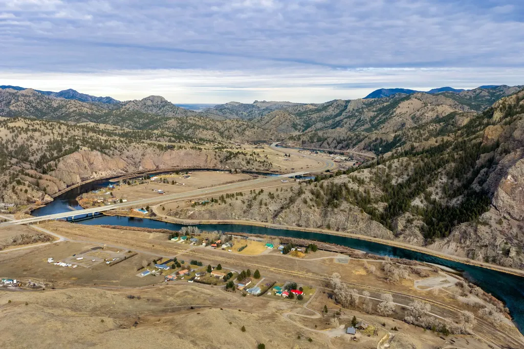 24 Golden Eagle Drive Cascade MT 59421
