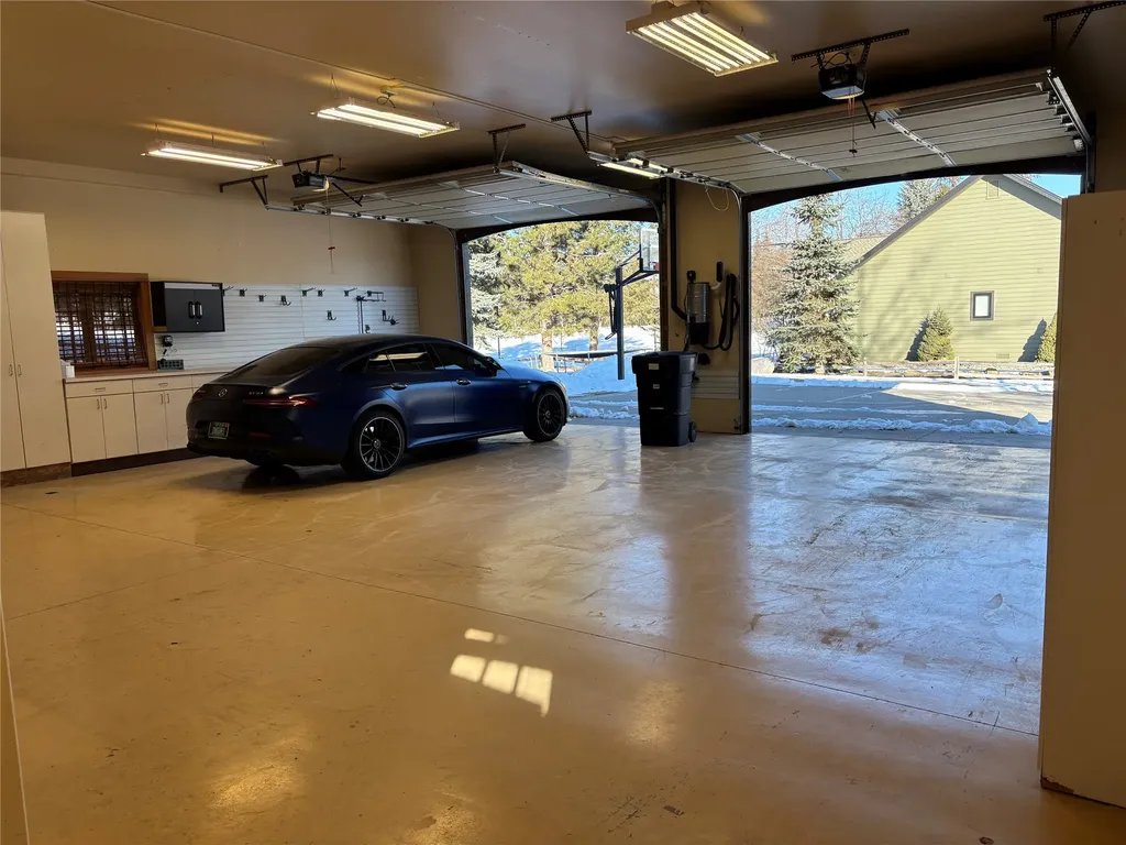 307 & 309 Fairway Drive Whitefish MT 59937