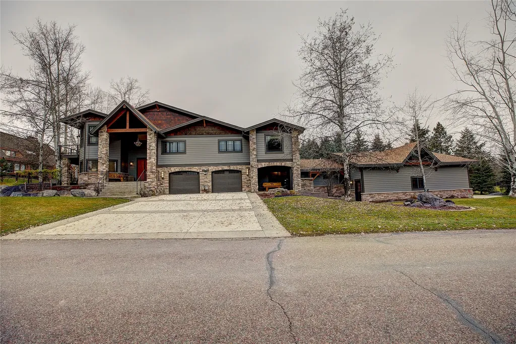 307 & 309 Fairway Drive Whitefish MT 59937