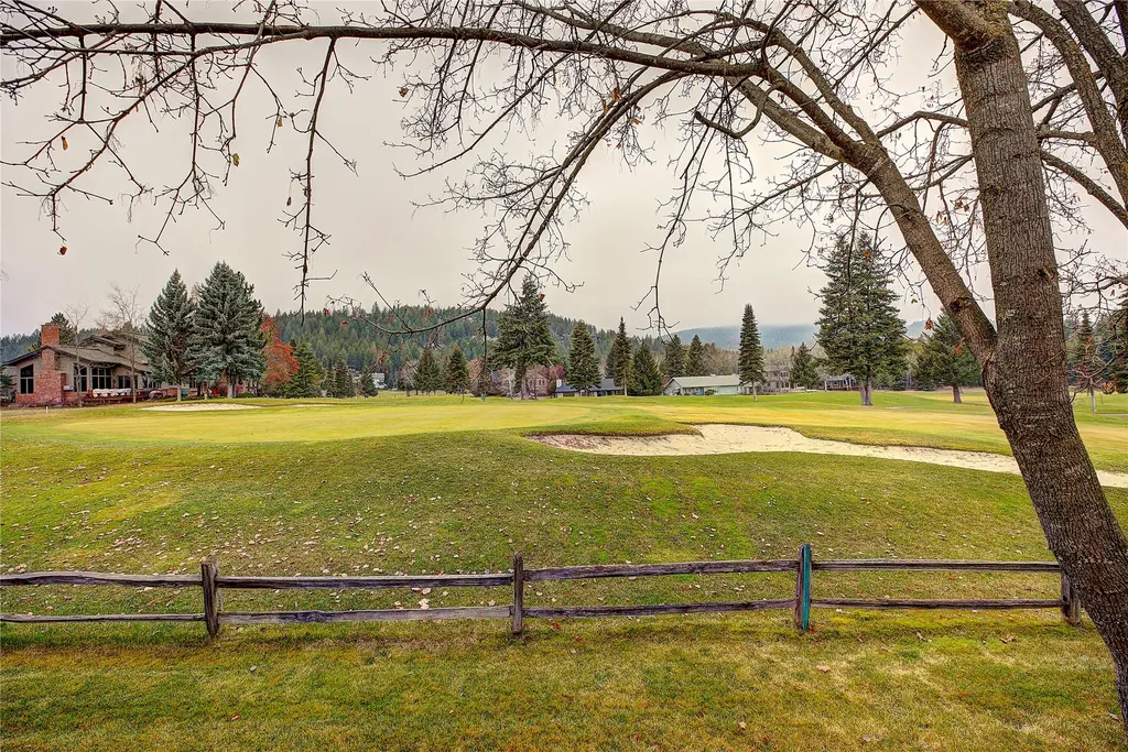 307 & 309 Fairway Drive Whitefish MT 59937