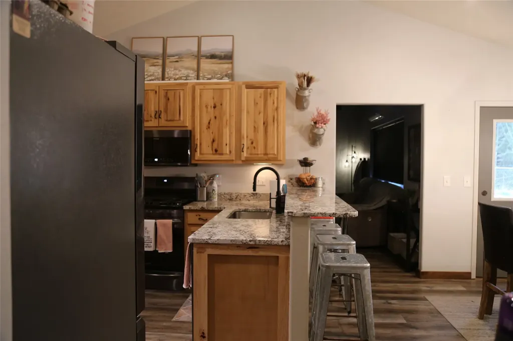 2495 Kootenai River Road Libby MT 59923